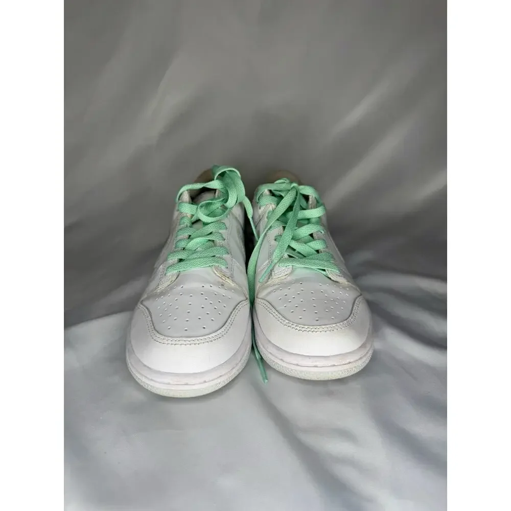 Nike Dunk Low Women 8 White Light Smoke Grey Mint Laces Sneaker